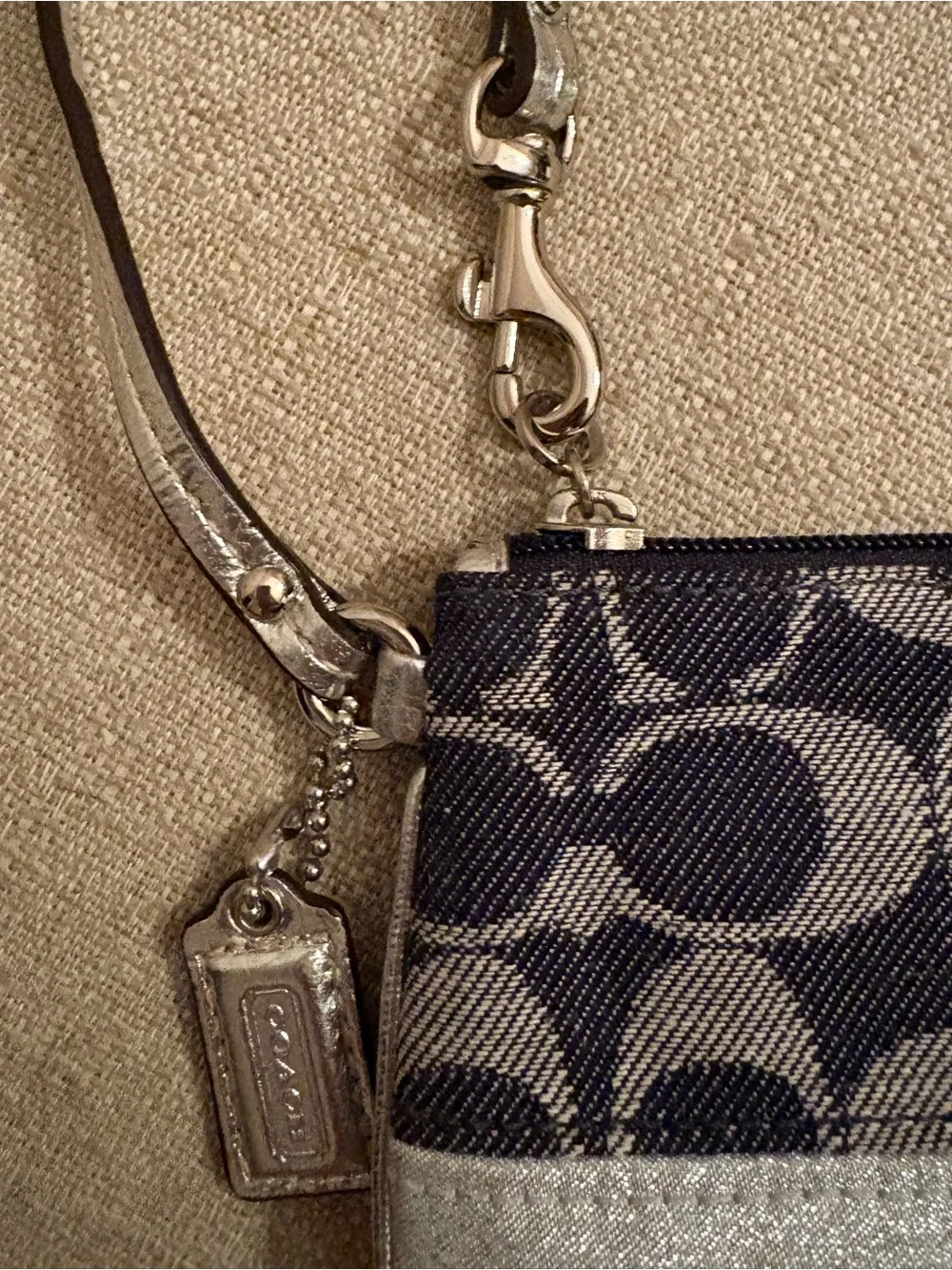 Coach Vintage Wristlet